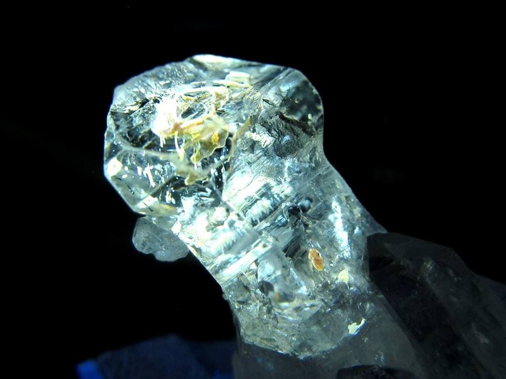 オイルクォーツ 石油入り水晶 結晶 原石