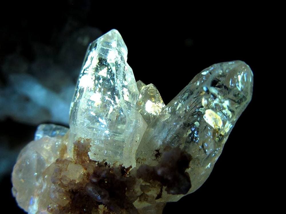 オイルクォーツ 石油入り水晶 結晶 原石