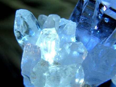 オイルクォーツ 石油入り水晶 結晶 原石