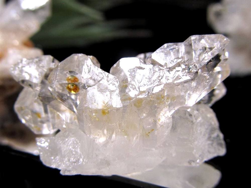 オイルクォーツ 石油入り水晶 結晶 原石
