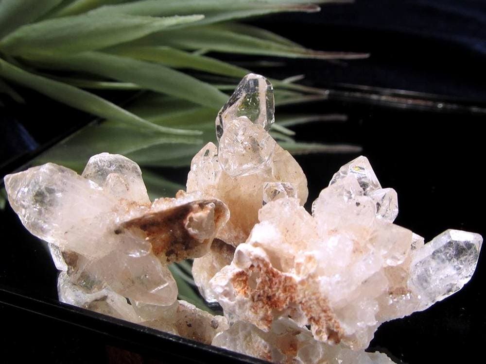 オイルクォーツ 石油入り水晶 結晶 原石