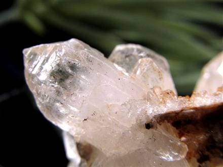 オイルクォーツ 石油入り水晶 結晶 原石