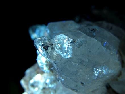 オイルクォーツ 石油入り水晶 結晶 原石