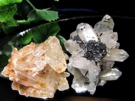 オイルクォーツ 石油入り水晶 結晶 原石