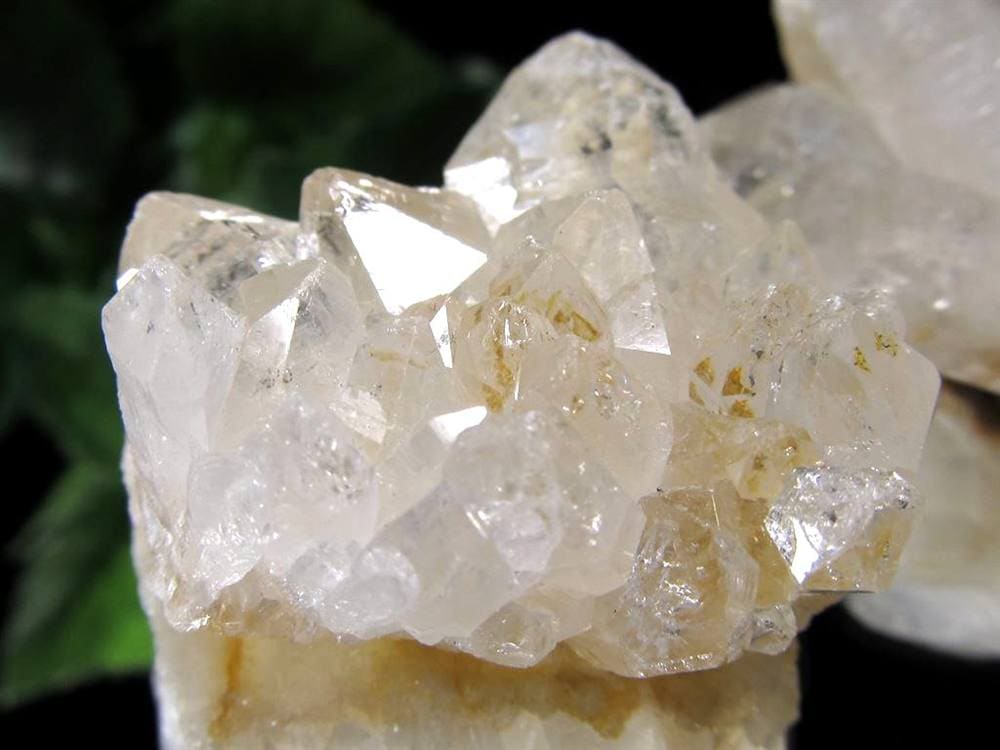 オイルクォーツ 石油入り水晶 結晶 原石
