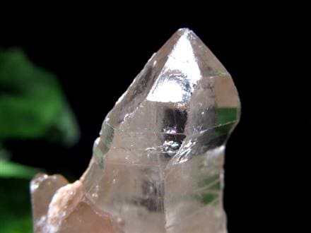 オイルクォーツ 石油入り水晶 結晶 原石