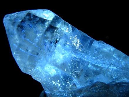 オイルクォーツ 石油入り水晶 結晶 原石
