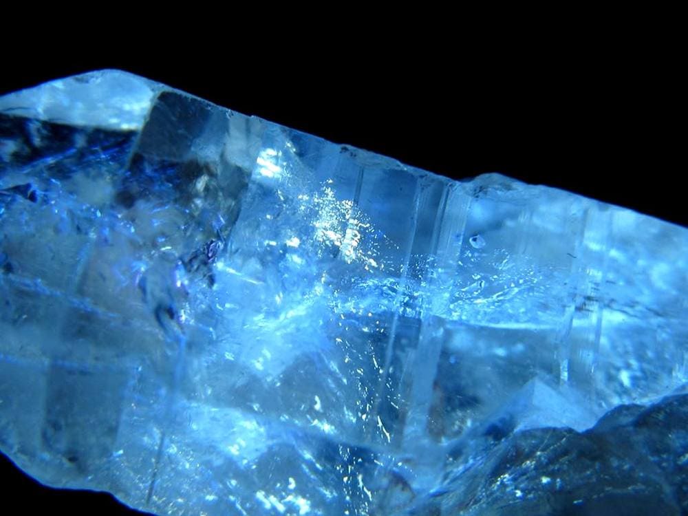 オイルクォーツ 石油入り水晶 結晶 原石