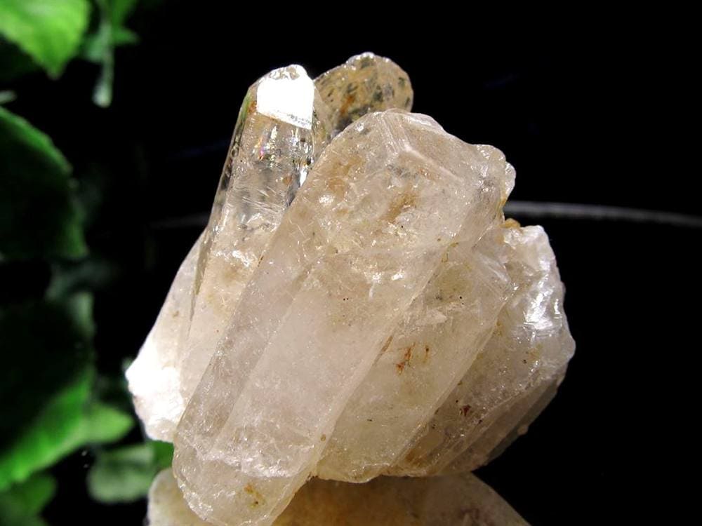 オイルクォーツ 石油入り水晶 結晶 原石