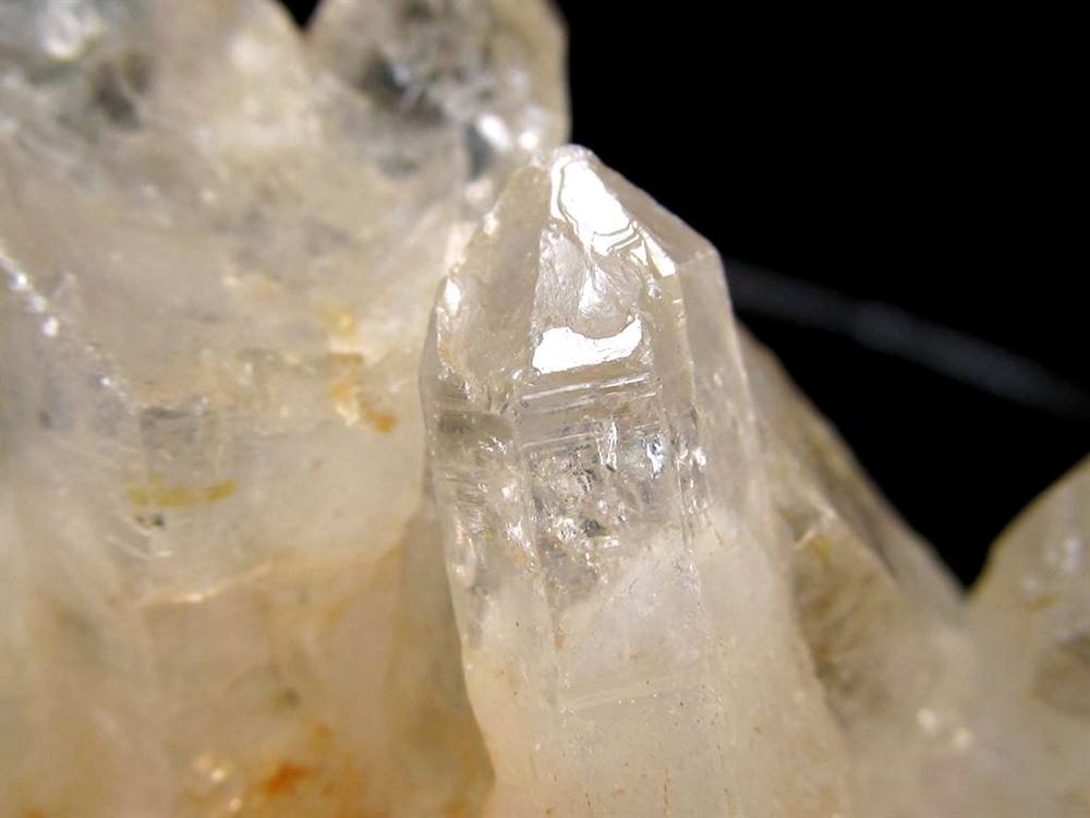 オイルクォーツ 石油入り水晶 結晶 原石