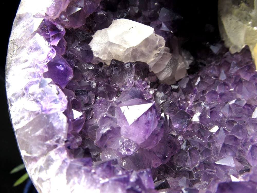 アメジストジオード アメジストドーム 紫水晶 晶洞 天然石