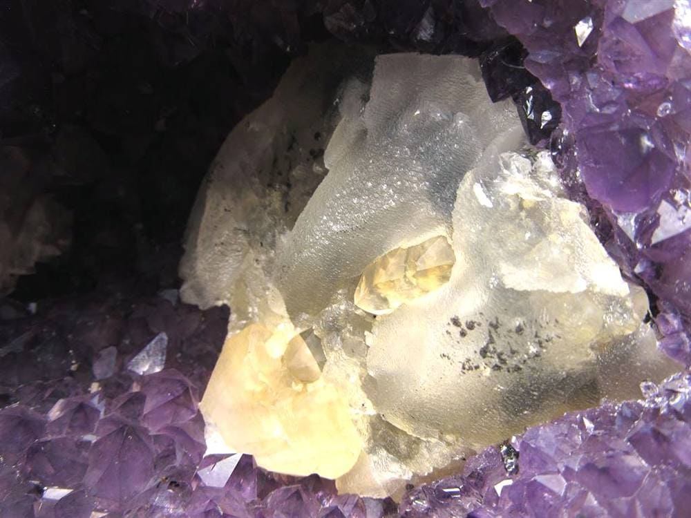 アメジストジオード アメジストドーム 紫水晶 晶洞 天然石