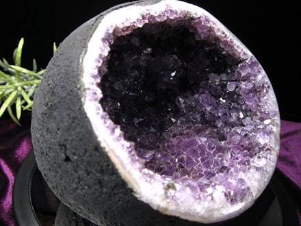 アメジストジオード アメジストドーム 紫水晶 晶洞 天然石