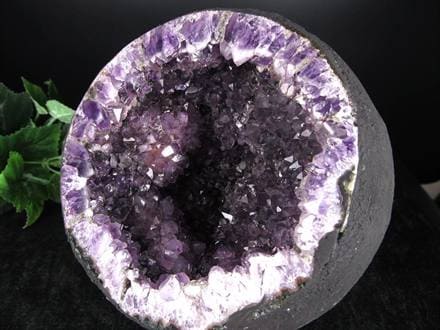 アメジストジオード アメジストドーム 紫水晶 晶洞 天然石