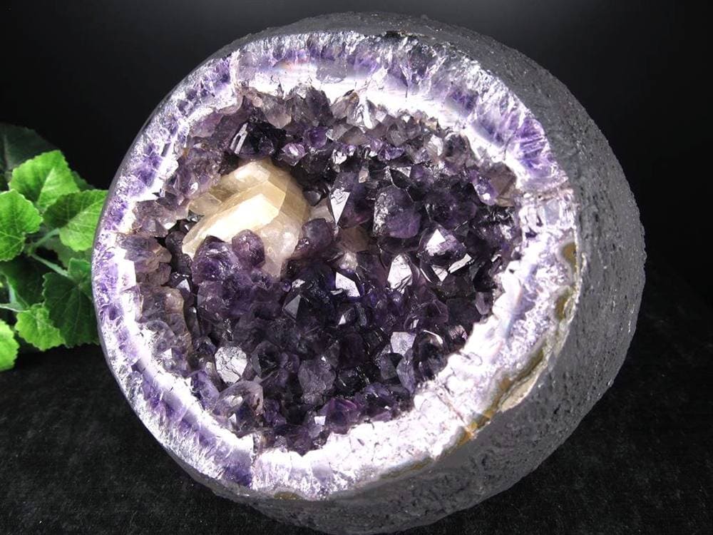 アメジストジオード アメジストドーム 紫水晶 晶洞 天然石