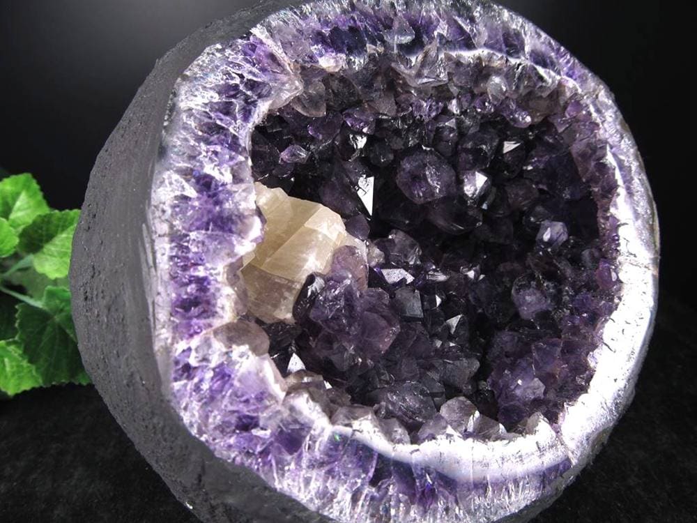 アメジストジオード アメジストドーム 紫水晶 晶洞 天然石