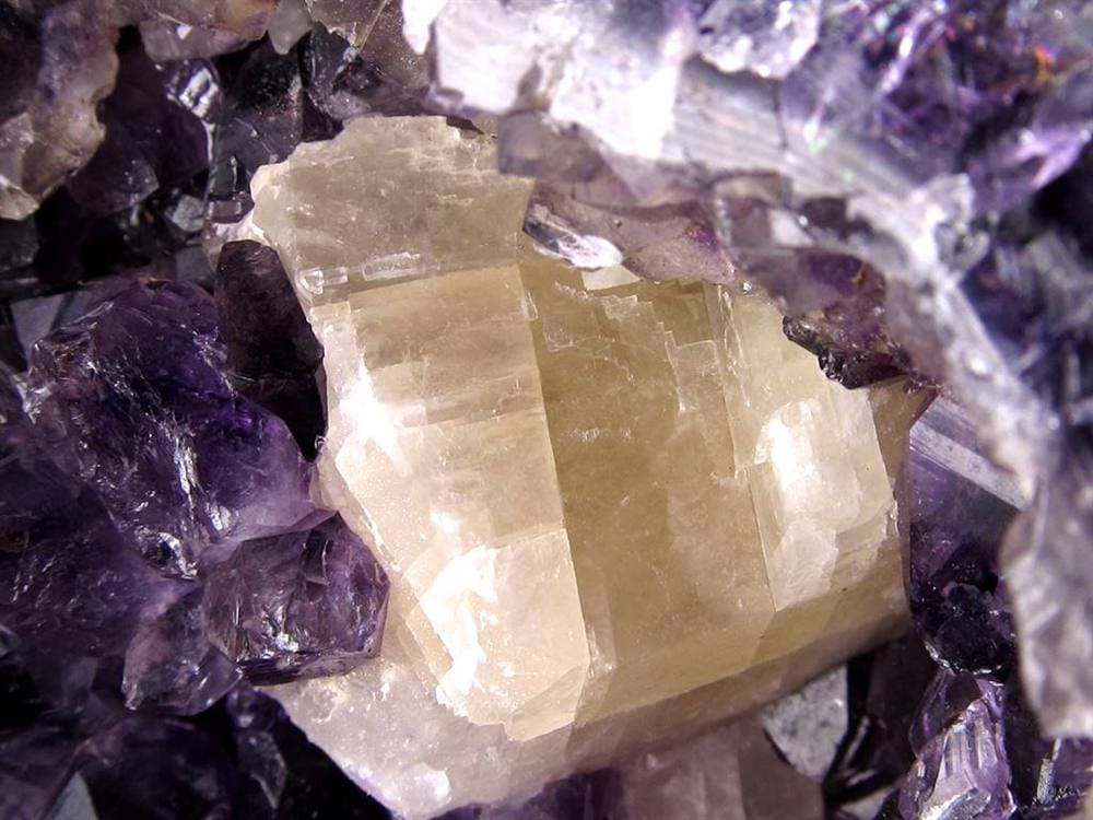 アメジストジオード アメジストドーム 紫水晶 晶洞 天然石