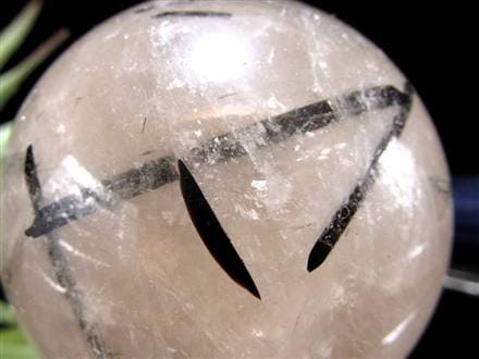 ブラックトルマリン入り水晶 ブラックトルマリン ブラックルチル 丸玉 スフィア 置物