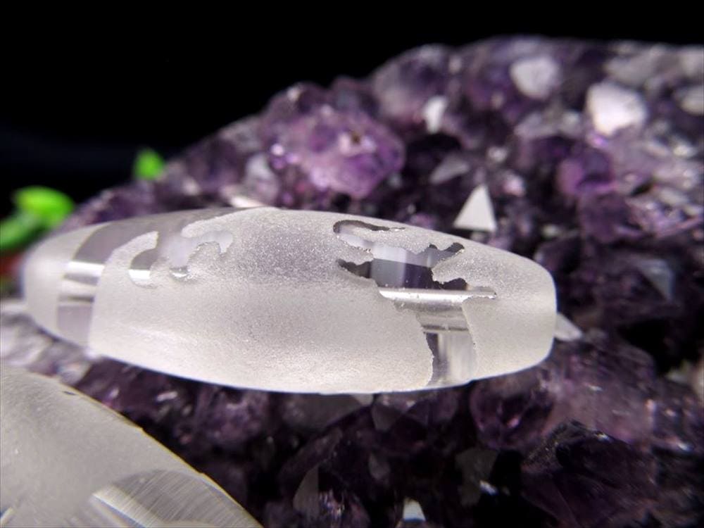 騎龍観音天珠 三本爪 水晶 クリスタル 天珠