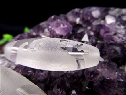 騎龍観音天珠 三本爪 水晶 クリスタル 天珠