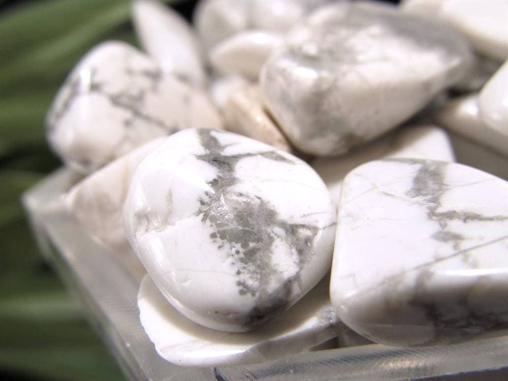 さざれ ハウライト 菱苦土石 天然石 パワーストーン