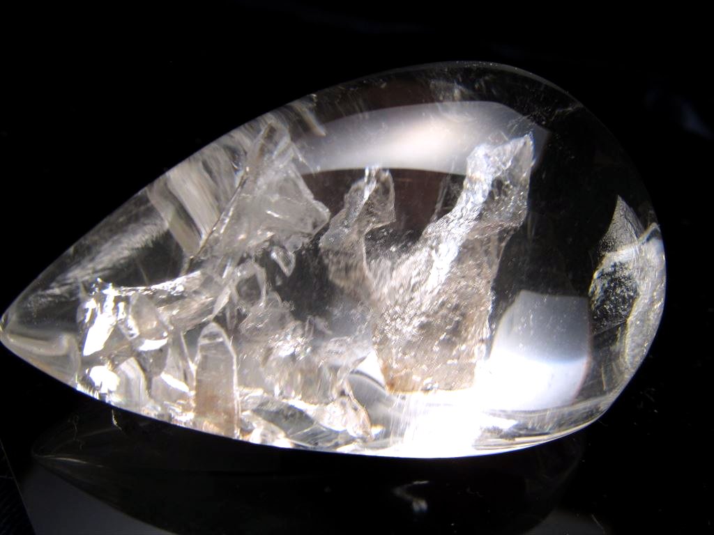 貫入水晶