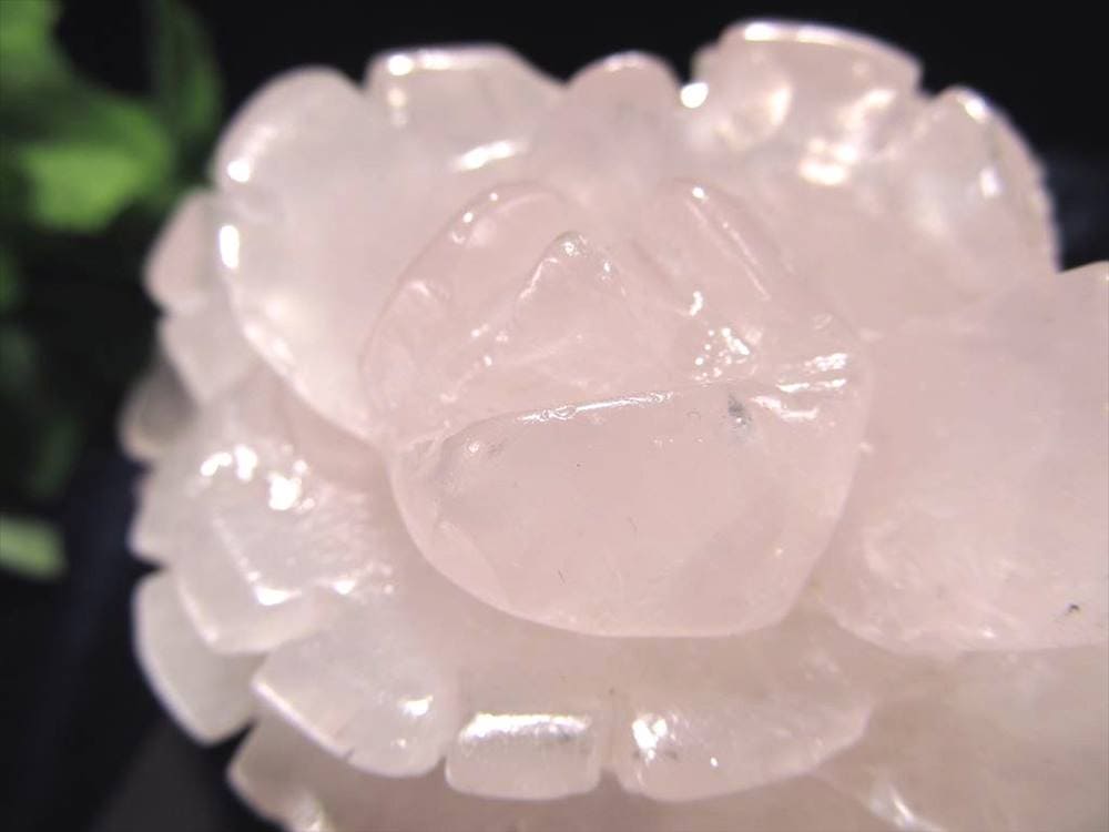ローズクォーツ 薔薇 彫刻置物 クォーツ 天然石