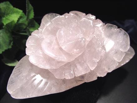 ローズクォーツ 薔薇 彫刻置物 クォーツ 天然石