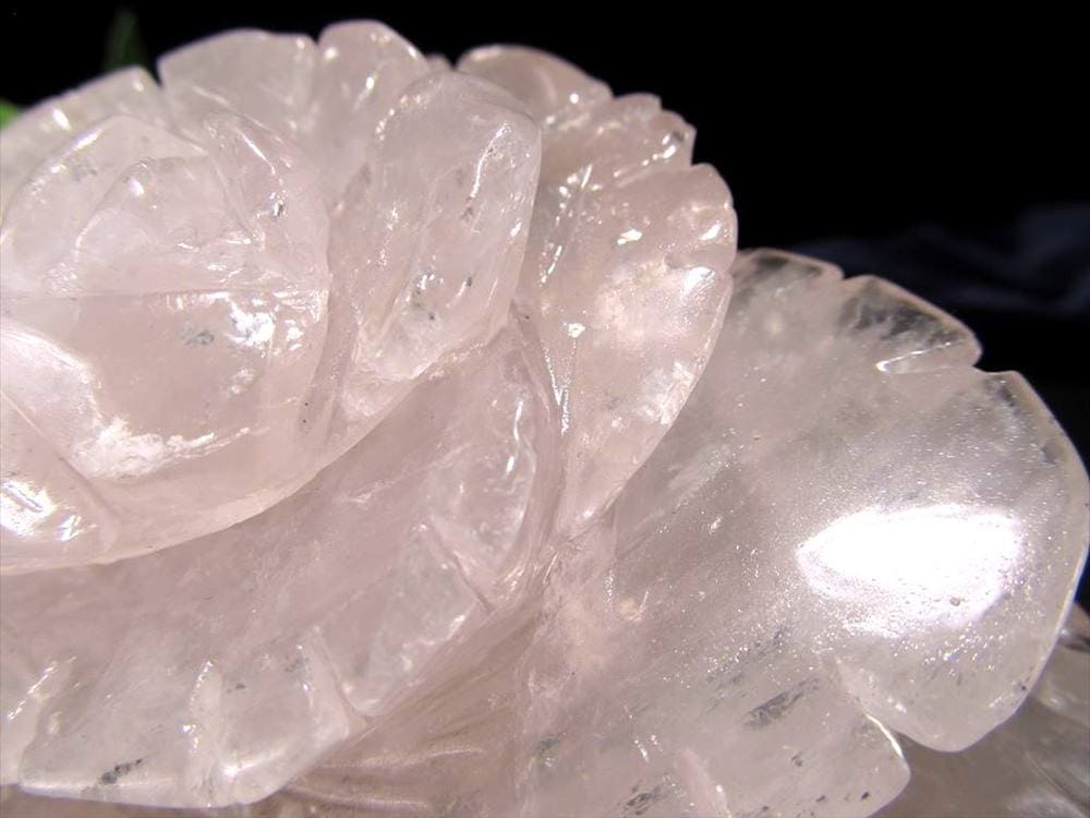 ローズクォーツ 薔薇 彫刻置物 クォーツ 天然石
