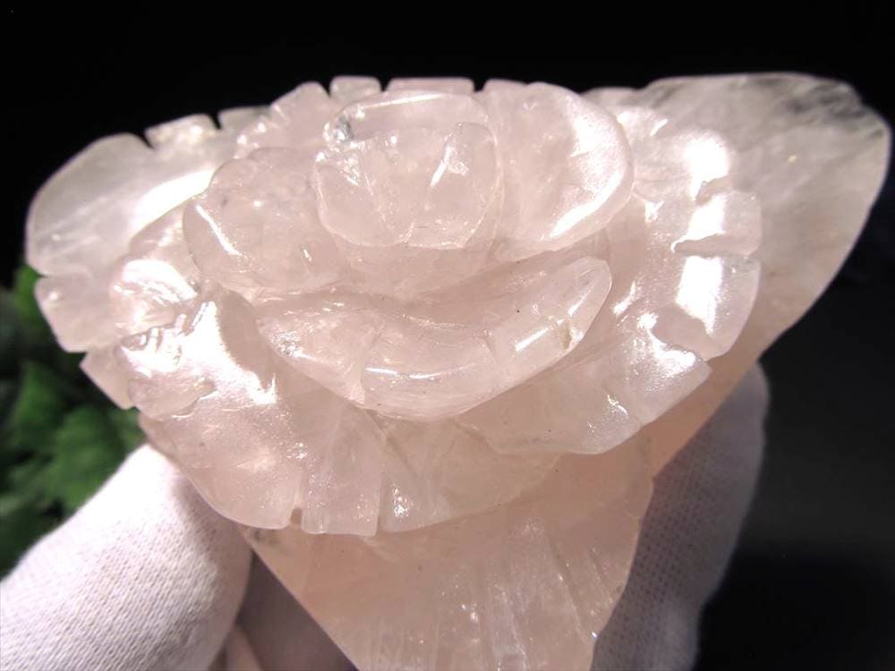 ローズクォーツ 薔薇 彫刻置物 クォーツ 天然石
