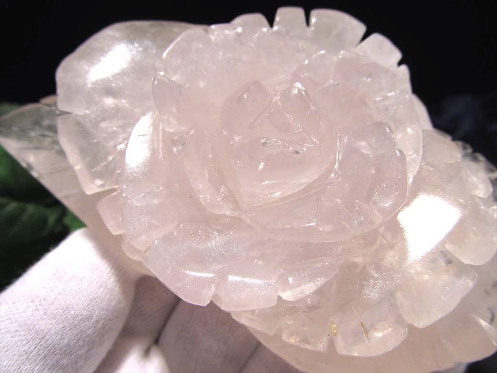 ローズクォーツ 薔薇 彫刻置物 クォーツ 天然石