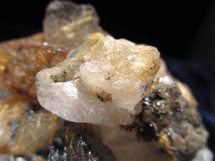 ゴールドルチル 金針水晶 原石 タイチンルチル 天然石