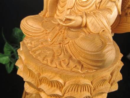 観音 観音菩薩 置物 天然木 彫刻 飛天光背 八角蓮華台座