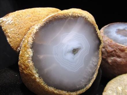 水入り瑪瑙 アゲート 原石 水入りめのう メノウ