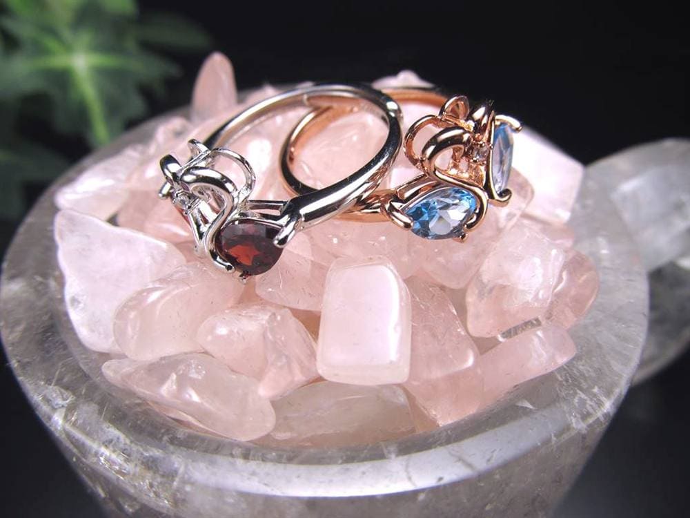 水晶 クリスタル カップ 置物 レインボー