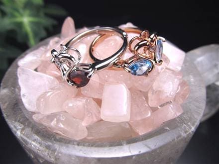 水晶 クリスタル カップ 置物 レインボー