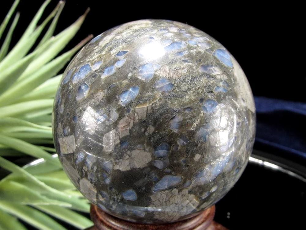 ケセラストーン メロディー女史 丸玉 スフィア 置物