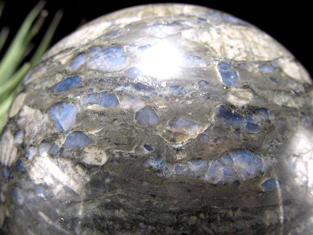 ケセラストーン メロディー女史 丸玉 スフィア 置物