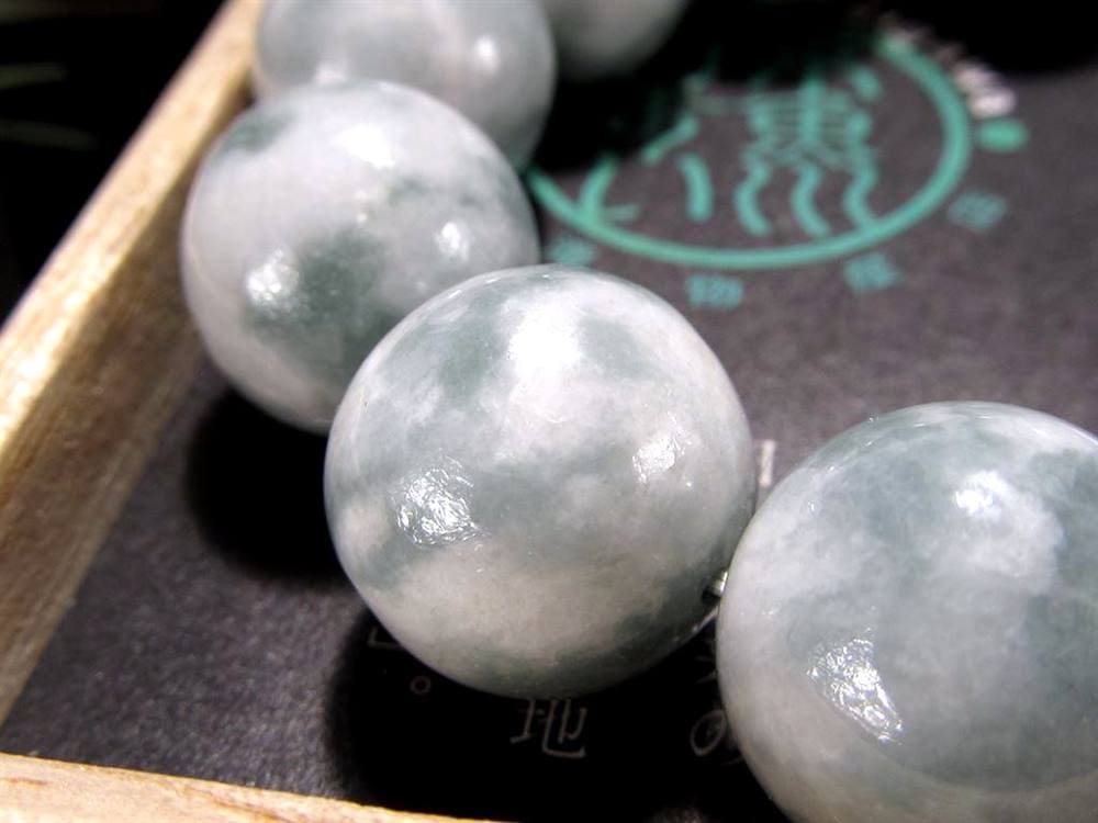 翡翠 ジェダイド ジェイド 本翡翠 糸魚川