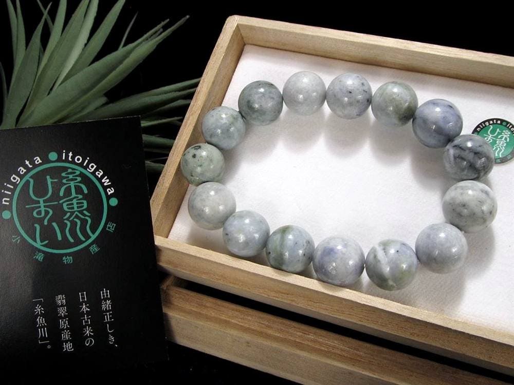 翡翠 ジェダイド ジェイド 本翡翠 糸魚川
