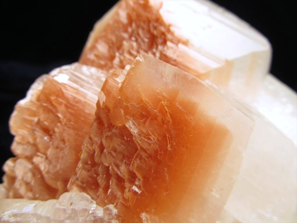 湖北省産 レッドクォーツクラスター