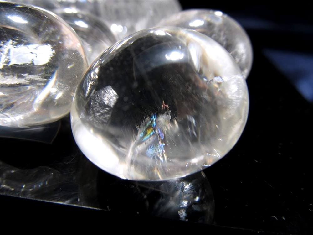 クォーツ 誕生石 水晶 タンブル 握り石