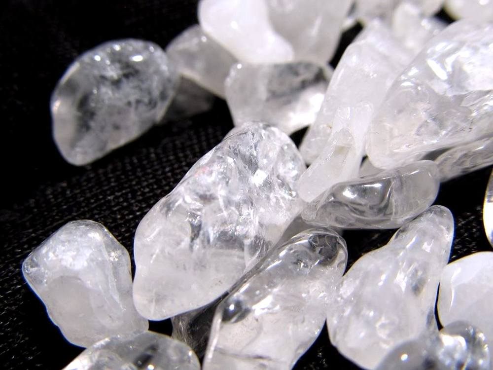 水晶さざれ クリスタル クォーツ 白水晶 パワーストーン