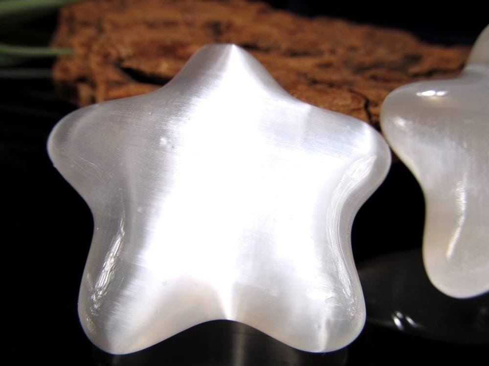 セレナイト ジプサム 透石膏 タンブル 聖母マリアのガラス