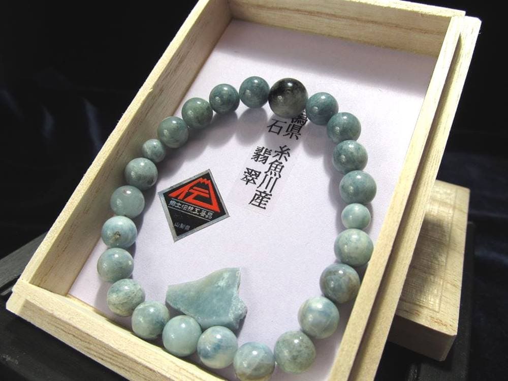 翡翠 ジェダイド ジェイド 本翡翠 糸魚川