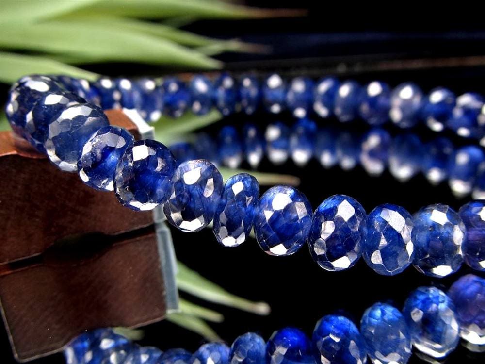 サファイア ブレスレット コランダム ボタンカット 9月の誕生石