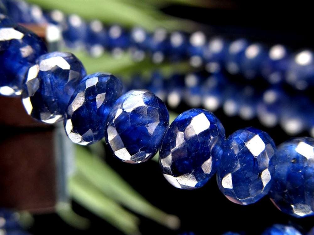 サファイア ブレスレット コランダム ボタンカット 9月の誕生石