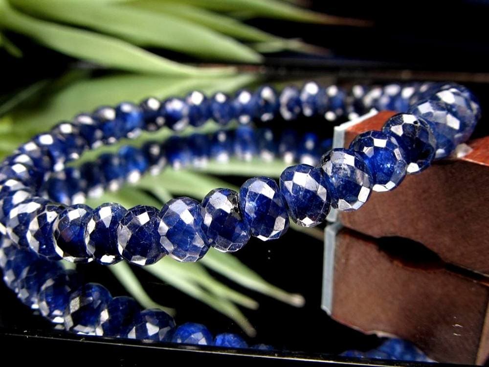 サファイア ブレスレット コランダム ボタンカット 9月の誕生石