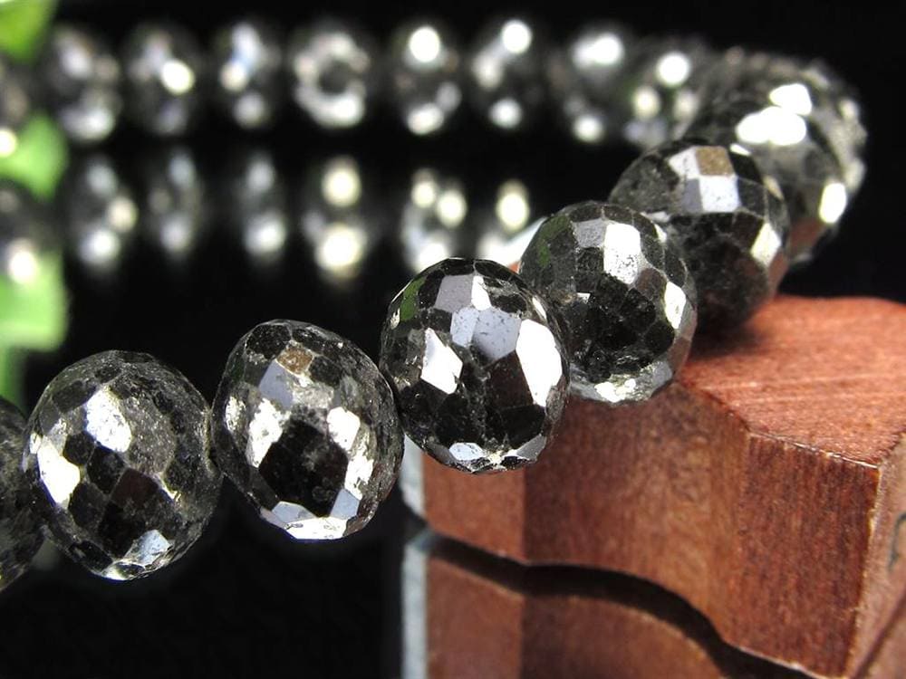 ダイヤモンド ブラックダイヤモンド 宝石 誕生石 ブレスレット