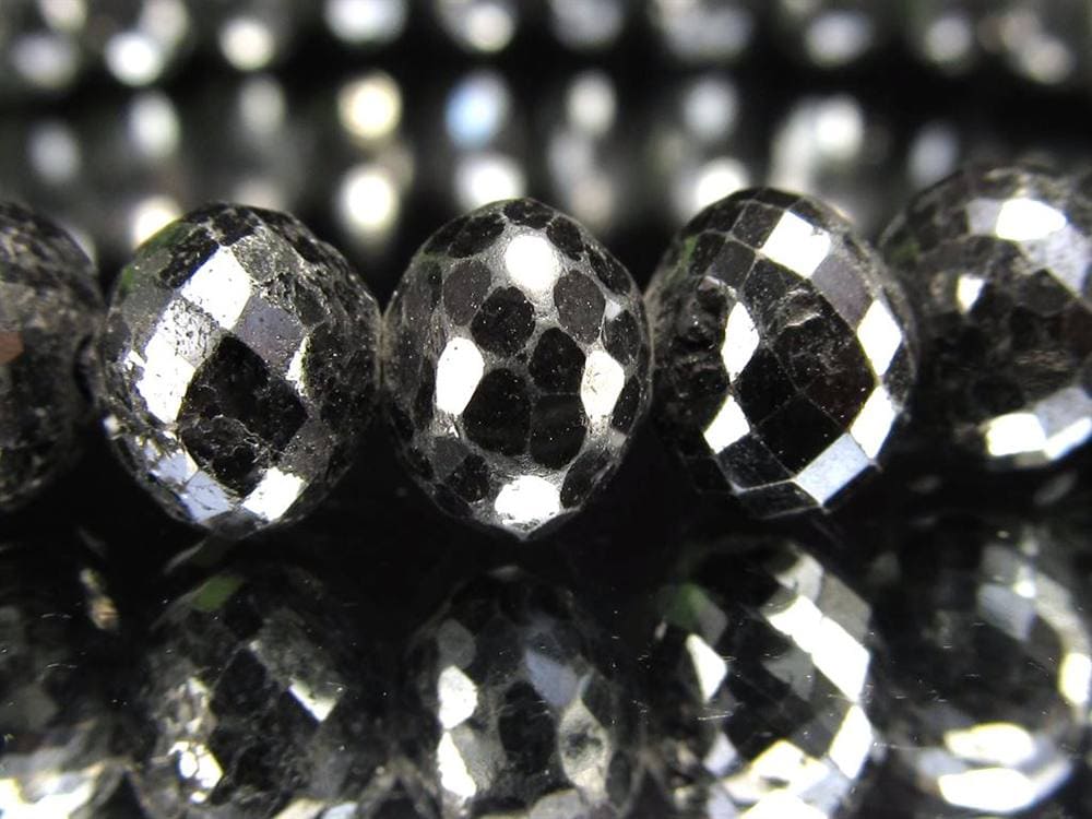 ダイヤモンド ブラックダイヤモンド 宝石 誕生石 ブレスレット